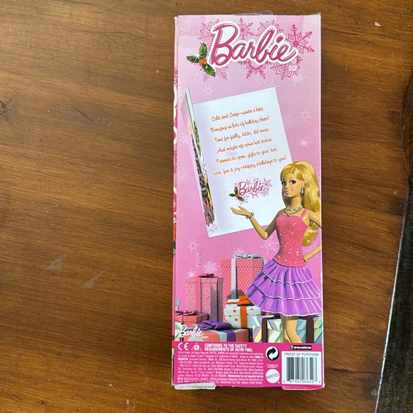 Barbie Holiday Fun Doll - Picture 3 of 4